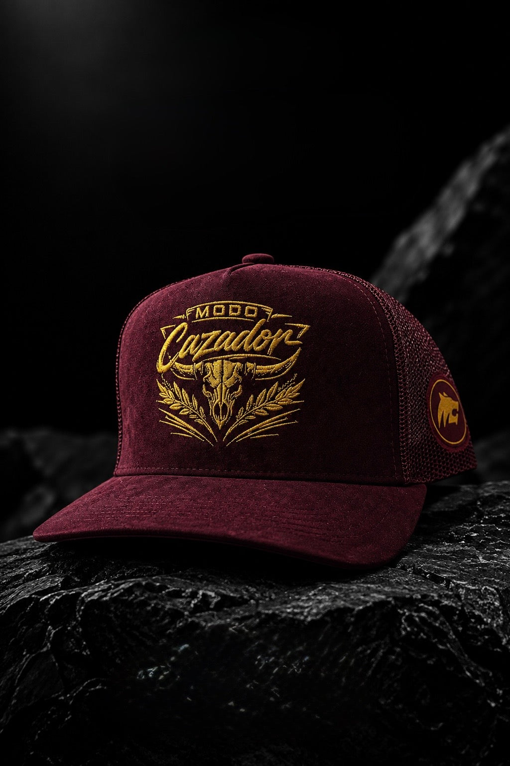 GORRA ¨CACERÍA¨ VINOTINTO